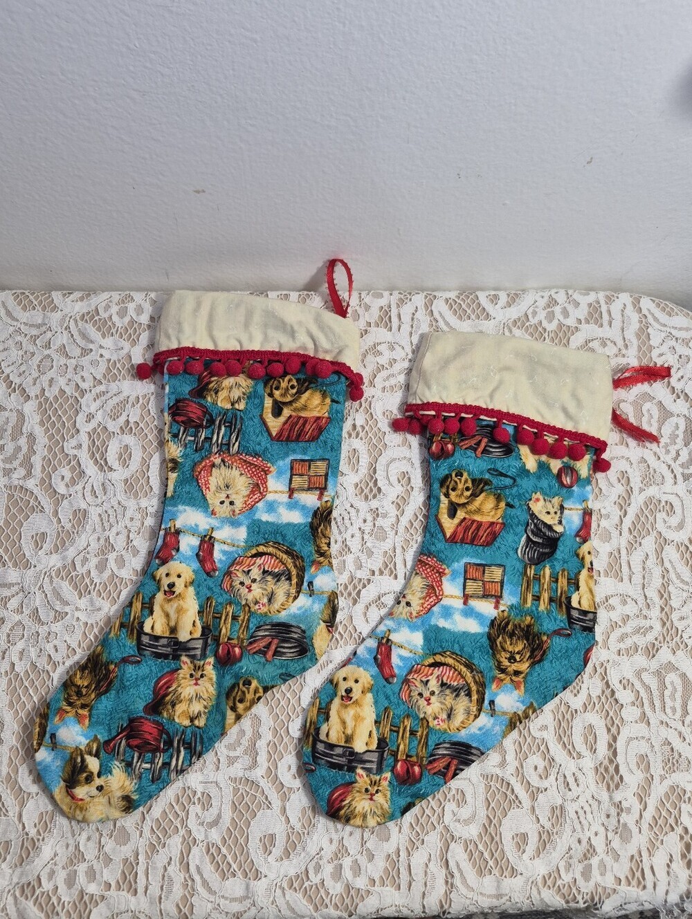 2 Mini Stockings - Picture 2 of 7